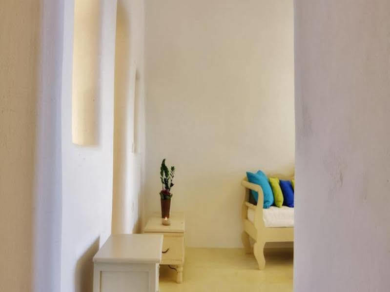 Chroma Suites Oia  Exterior photo